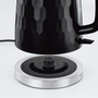 Чайник Russell Hobbs Honeycomb Black 26051-70, 2400 W, 1.7 L, Бързо кипене, Черен