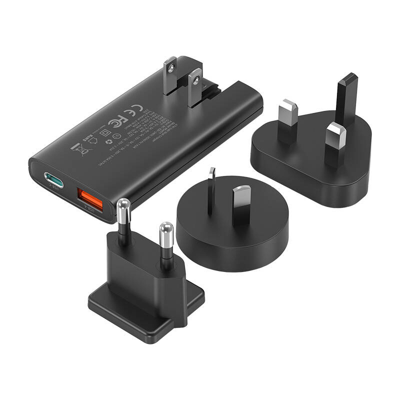 Choetech PD6011 USB-A / USB-C Hálózati töltő - Fekete (67W) + 3db Konnektor adapter (PD6011BK)
