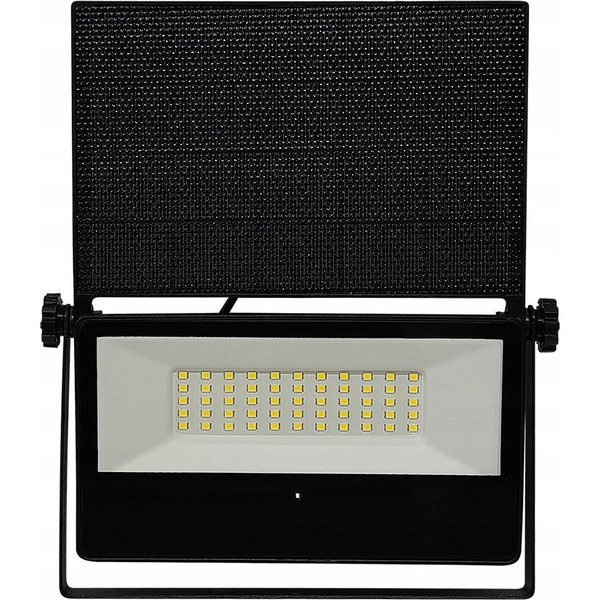 Naświetlacz BestService Naświetlacz Lumax solar reg 7W 860lm 3.7Cx2000mAh 740 IP54 sensor 5.5V LGS010NS