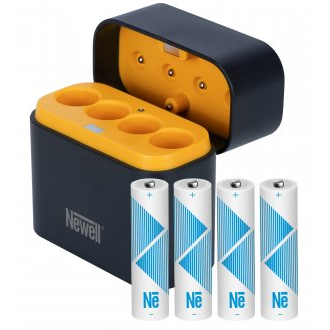 4-kanálová nabíjačka Newell + 4 Li-ion AA batérie 2200 mAh 1,5V