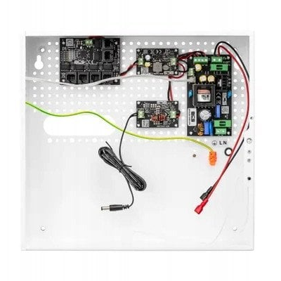System zasilania buforowego PoE do 4 kamer i rejestratora BCS POWER BCS-UPS/IP4/E-S