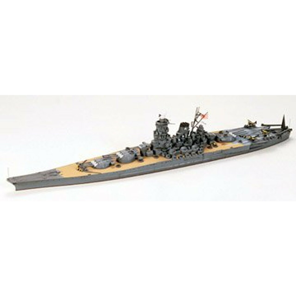 Tamiya Yamato japán csatahajó műanyag modell (1:700)