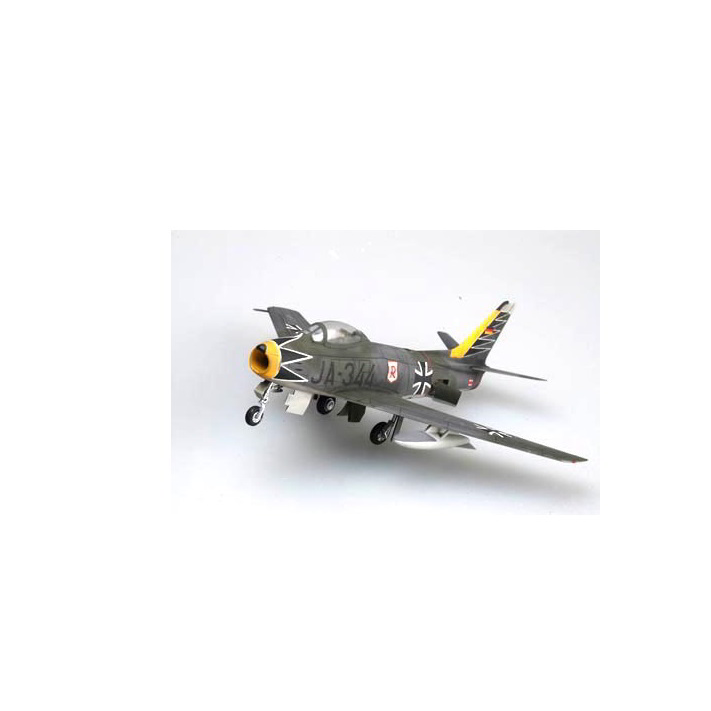 HobbyBoss F-86F-40 Sabre vadászrepülőgép műanyag összeépíthető makett (1:72) (MHB-80259)