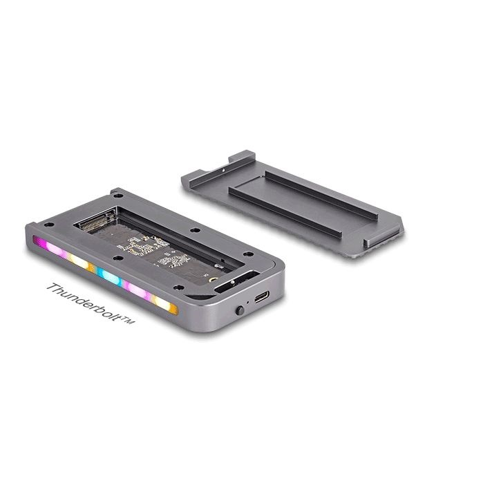 Delock USB 40 Gbps ház for 1 db. M.2 NVMe SSD játék stílusban LED fénnyel és ventilátorral szerszám nélkül rögzíthető (42025) (42025)