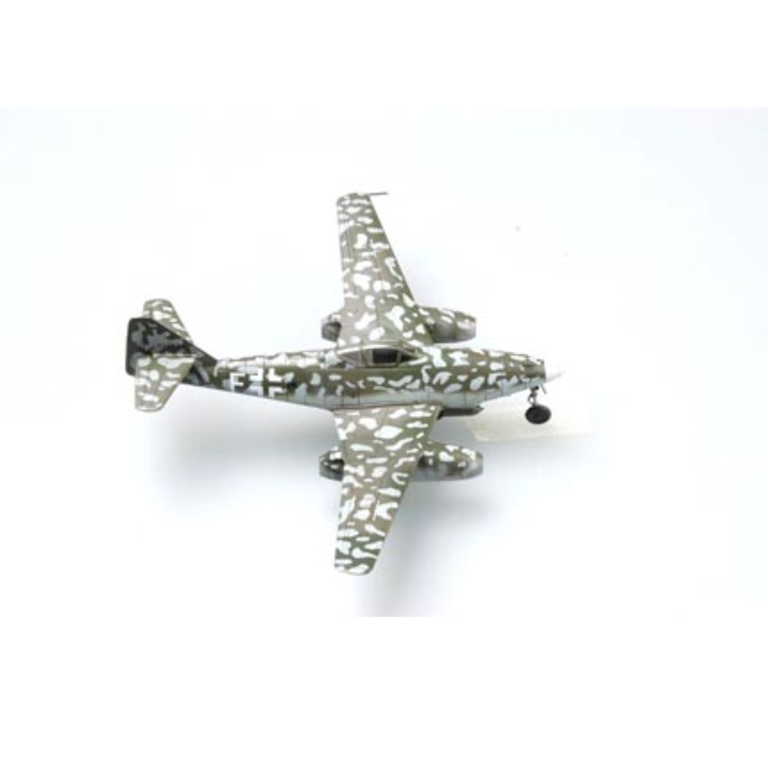 HobbyBoss Me 262A-2a vadászrepülőgép műanyag modell (1:72) (MHB-80248)