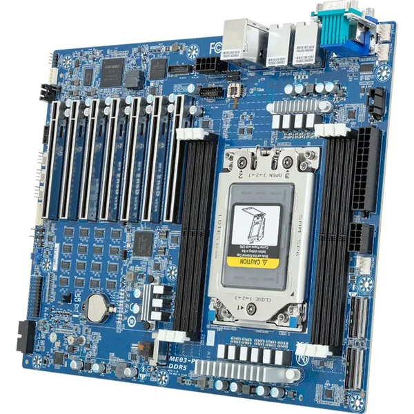 GIGABYTE ME03-PE0 AMD SoC Socket SP6 ATX