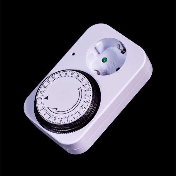 IRIS Electric IEMT-001 fali lektromos mechanikus időzítő IP20 (IEMT-001)