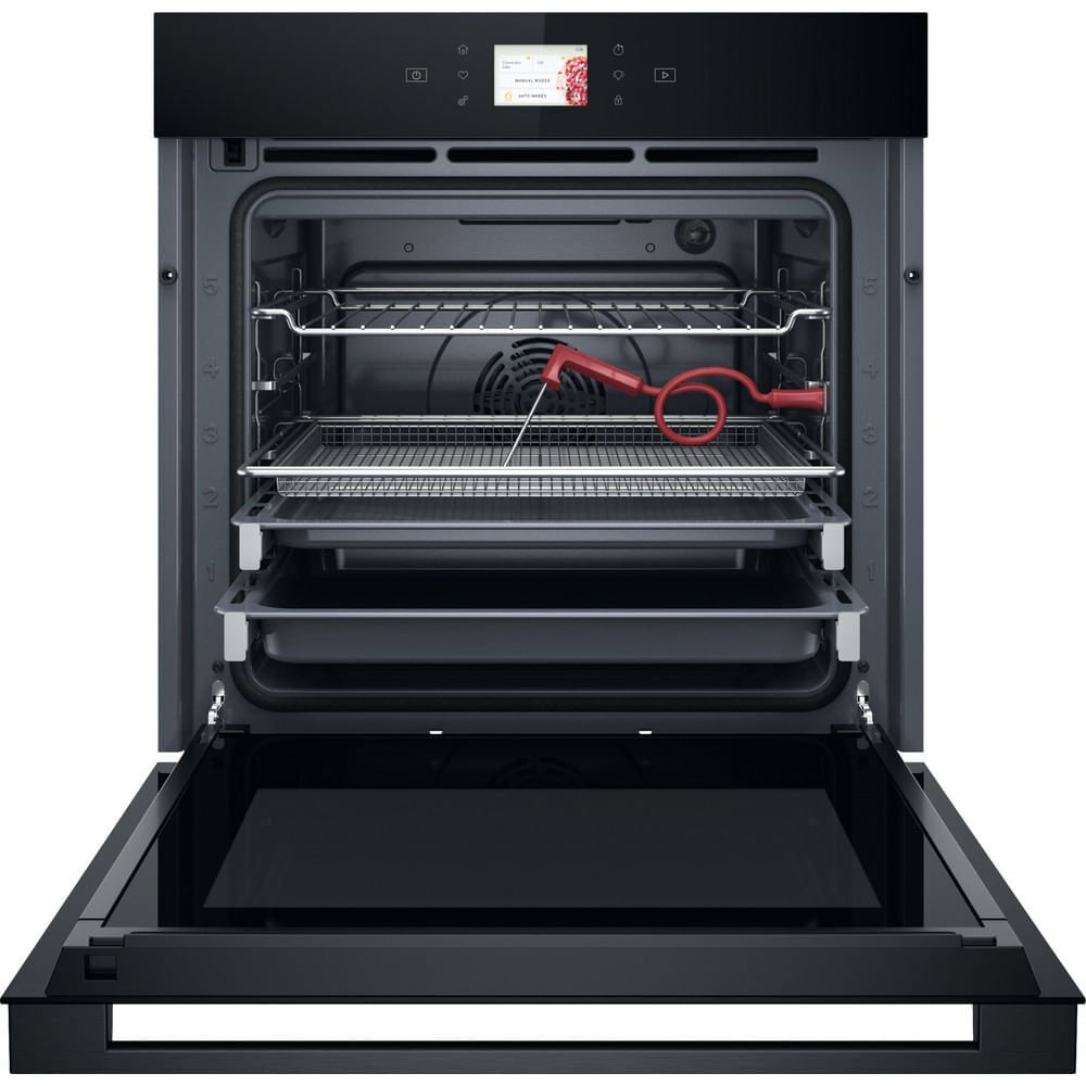 Whirlpool WOI98MPT2SBA 73 L Čierna