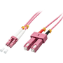 Lindy 46362 száloptikás kábel 3 M LC SC OM4 Rózsaszín