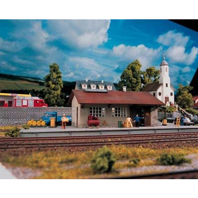 Piko H0 61824 H0 Az áruszállító Burgstein (61824)