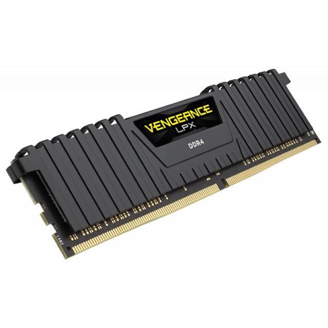 Pamäť RAM DDR4 Corsair 16 GB 3000 16 (CMK16GX4M1D3000C16)