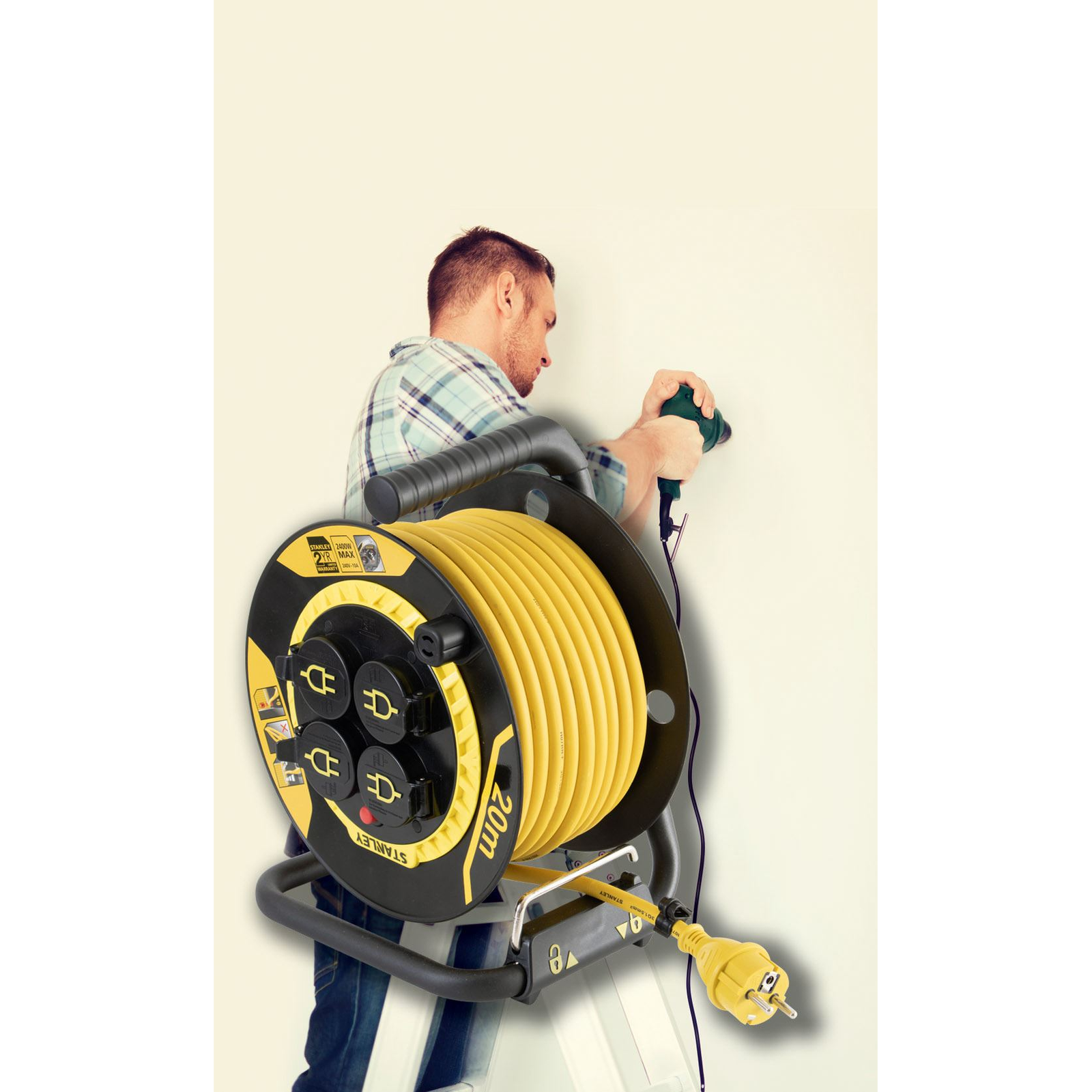 Stanley kábeldob 20m kábellel IP44 (SXECCL27ARE) (SXECCL27ARE)