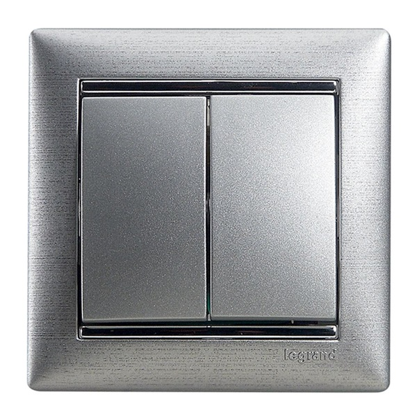 Legrand 770105 Valena alumínium csillárkapcsoló (770105)