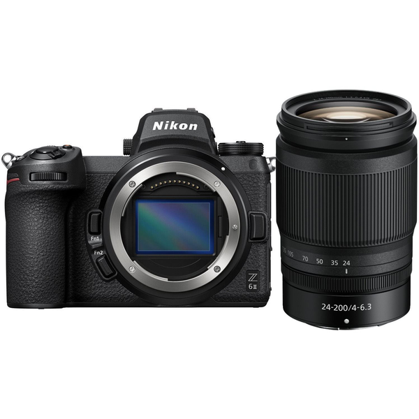 Nikon Z6 II + Z 24–200 mm f/4–6,3 VR