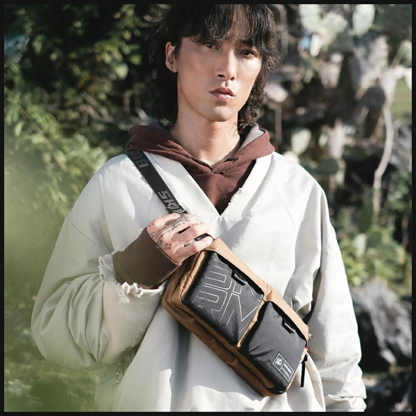 SKINARMA Jager crossbody telefontartó válltáska barna SP113449