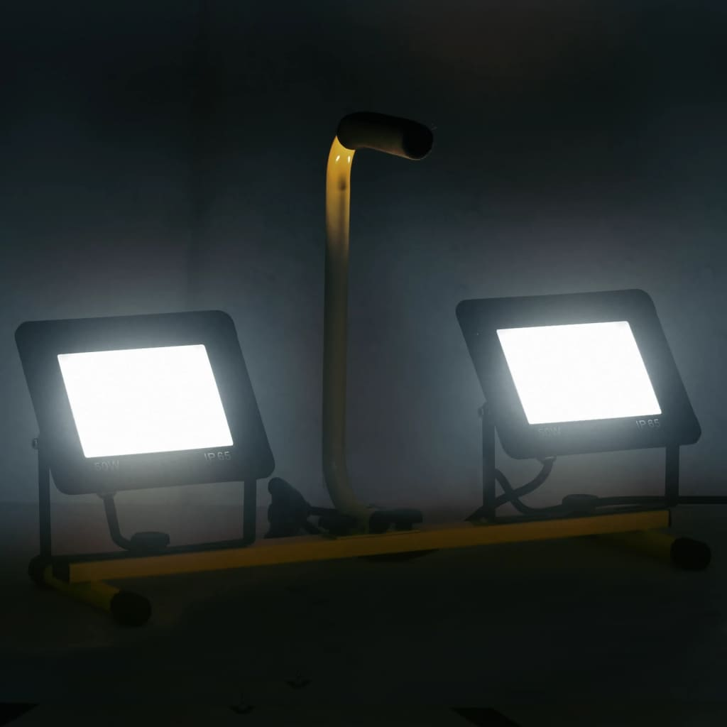 hideg fehér fényű fogantyúval ellátott LED-es reflektor 2x50 W (149651)