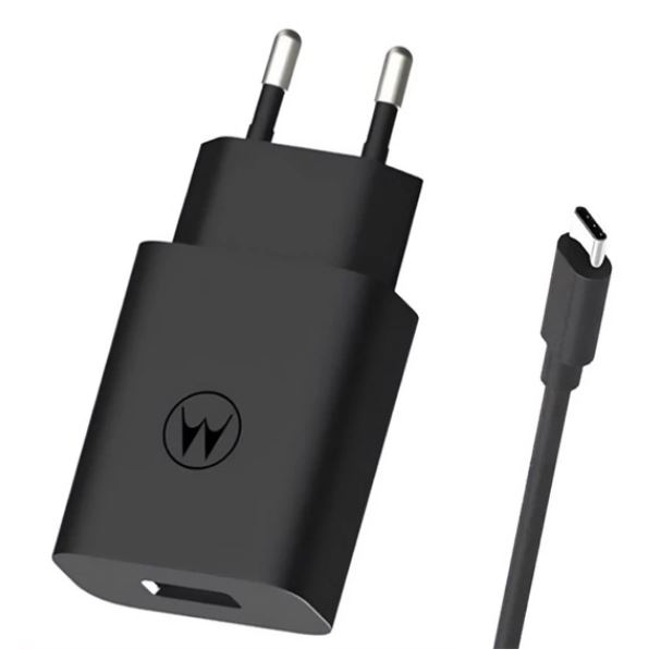 MOTOROLA TURBOPOWER hálózati töltő USB-A aljzat (5V/3A, 20W, gyorstöltő 3.0 + USB-C kábel) fekete (MOTOCHAR20W) (MOTOCHAR20W)
