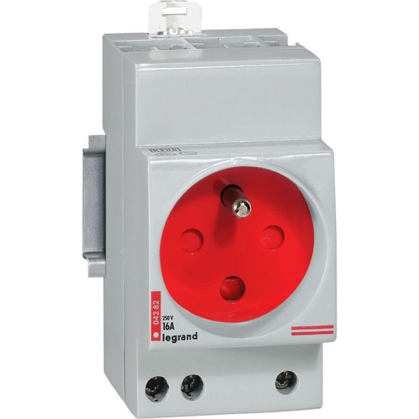 Legrand 004282 stikkontakt