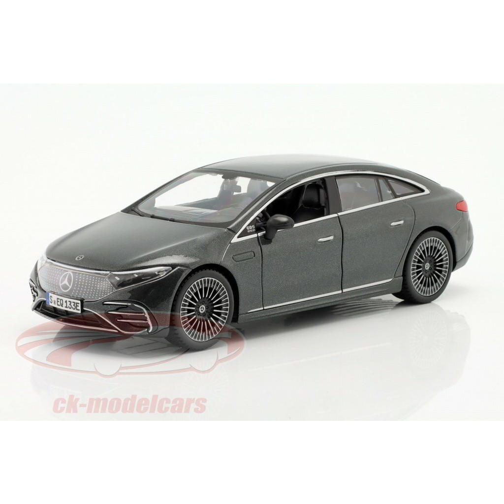 Maisto Mercedes EQS 22 autó fém modell (1:24) (532902GR)