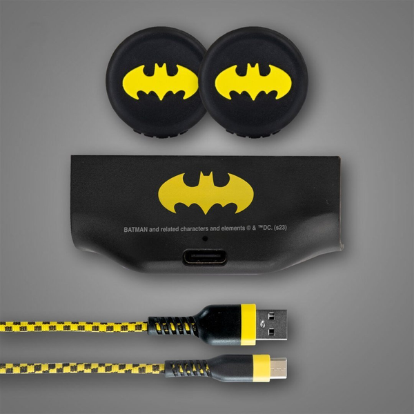 FR-TEC Play & Charge újratölthető akkumulátor Xbox Series Batman