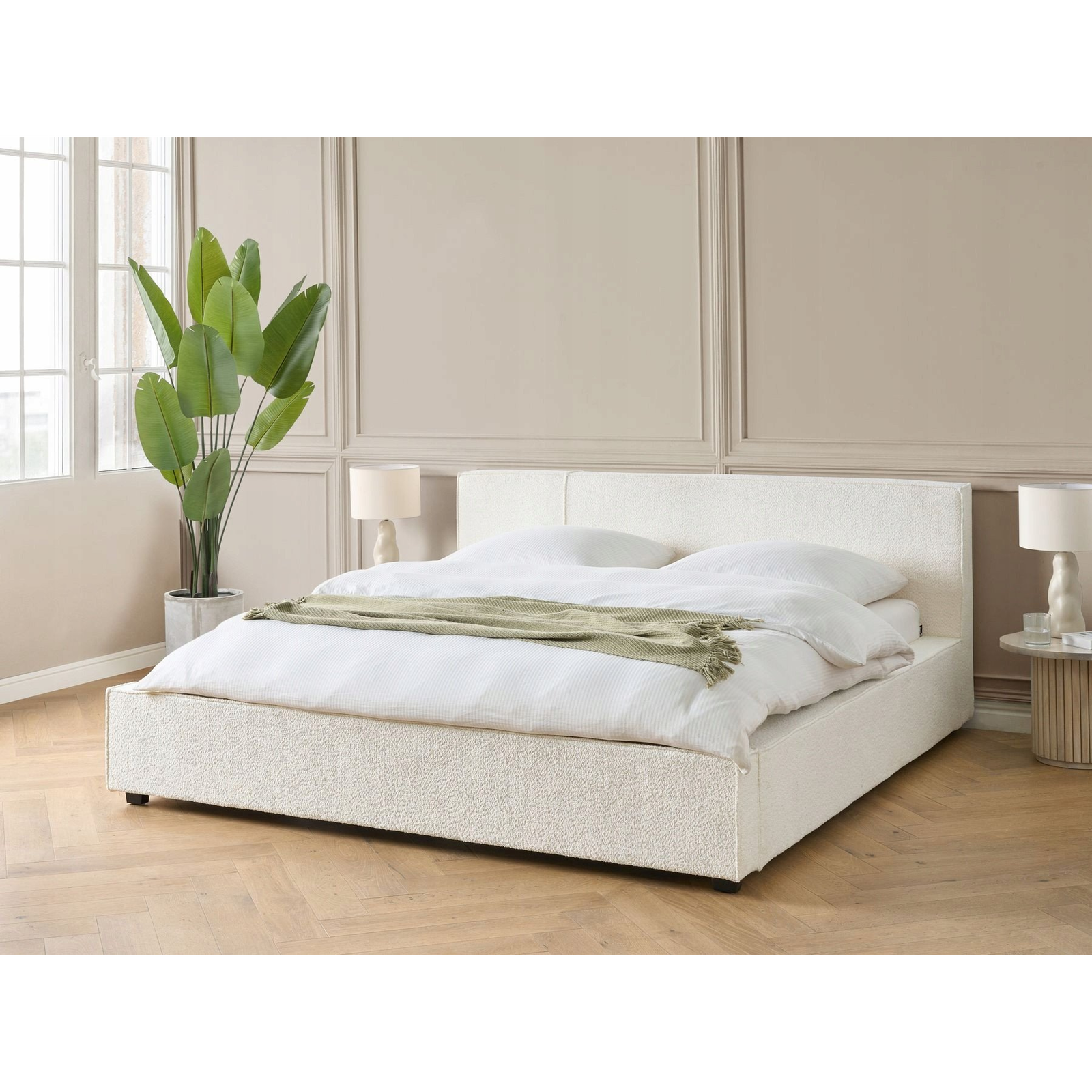 Łóżko Boucle MIRANDE 180 x 200 cm Złamana biel Lumarko!