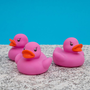 ThumbsUp! Badeenten Duck Lights LED Farbwechsel 3 Stück pink