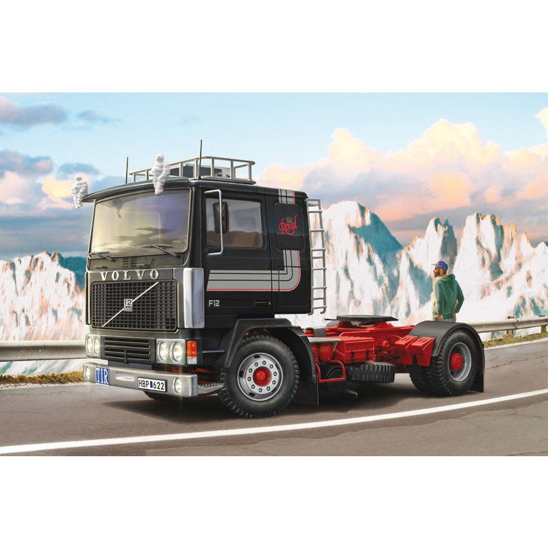 Italeri Volvo F12 Intercooler Low Roof teherautó műanyag modell (1:24) (3957)