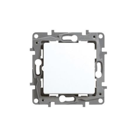 Legrand Niloé egypólusú nyomókapcsoló fehér (764507) (Legrand 764507)