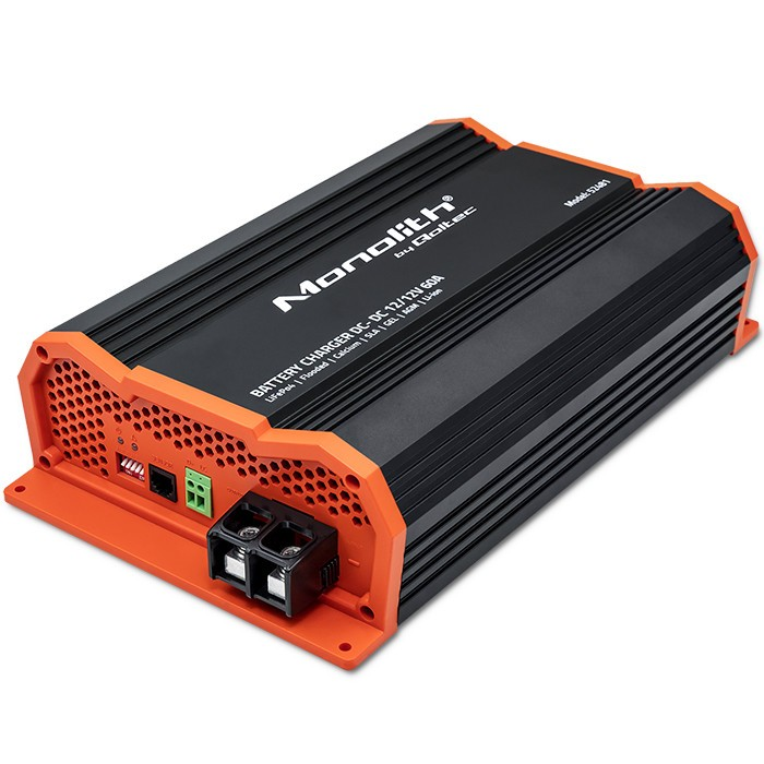 Qoltec Monolith Akkumulátor töltő LiFePO4 AGM-hez 60A / 720W (52481)