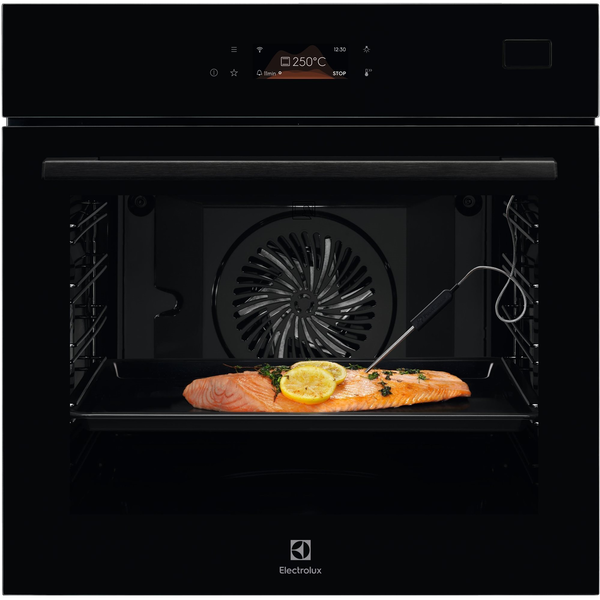Electrolux EOB8S39WZ 800 SteamBoost