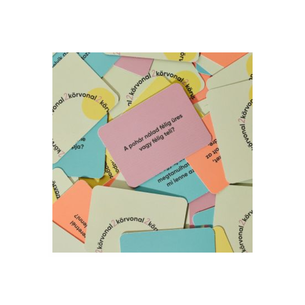 Körvonal 2 - A szabály a régi a kérdések újak Kommunikációs társasjáték 80db kártyalappal