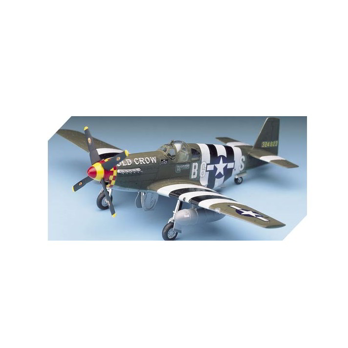 Academy P-51B Mustang vadászrepülőgép műanyag modell (1:72) (MA-12464)