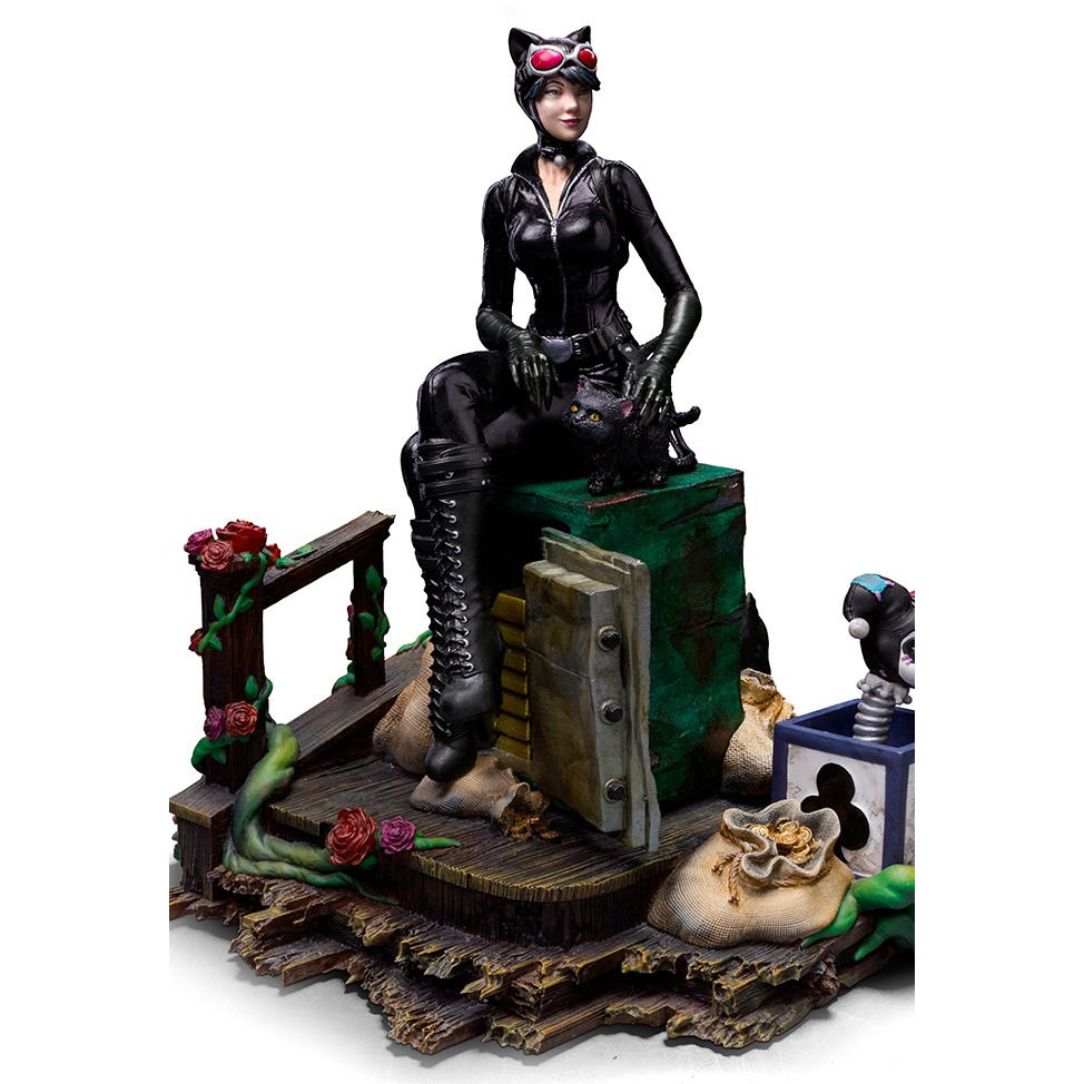 DC Comics – Catwoman (Gotham City Sirens) – Deluxe Art Scale 1/10 (618231956111)