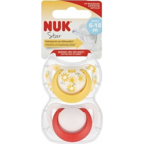 NUK Star szilikon cumi 6-18hó 2 db (lány)