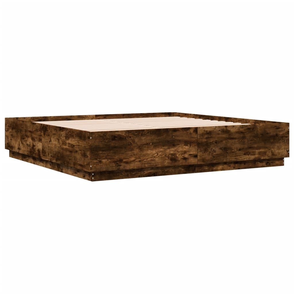 füstös tölgyszínű szerelt fa ágykeret 200 x 200 cm (3209678)