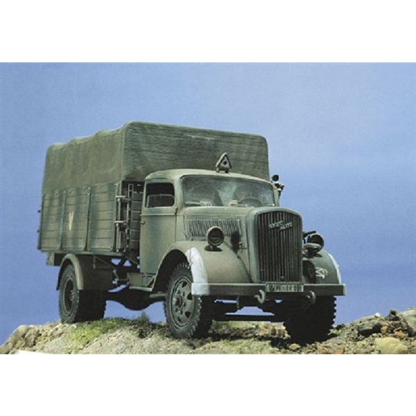 Italeri 0216 - Maqueta Camión Militar Opel Blitz - Escala 1:35