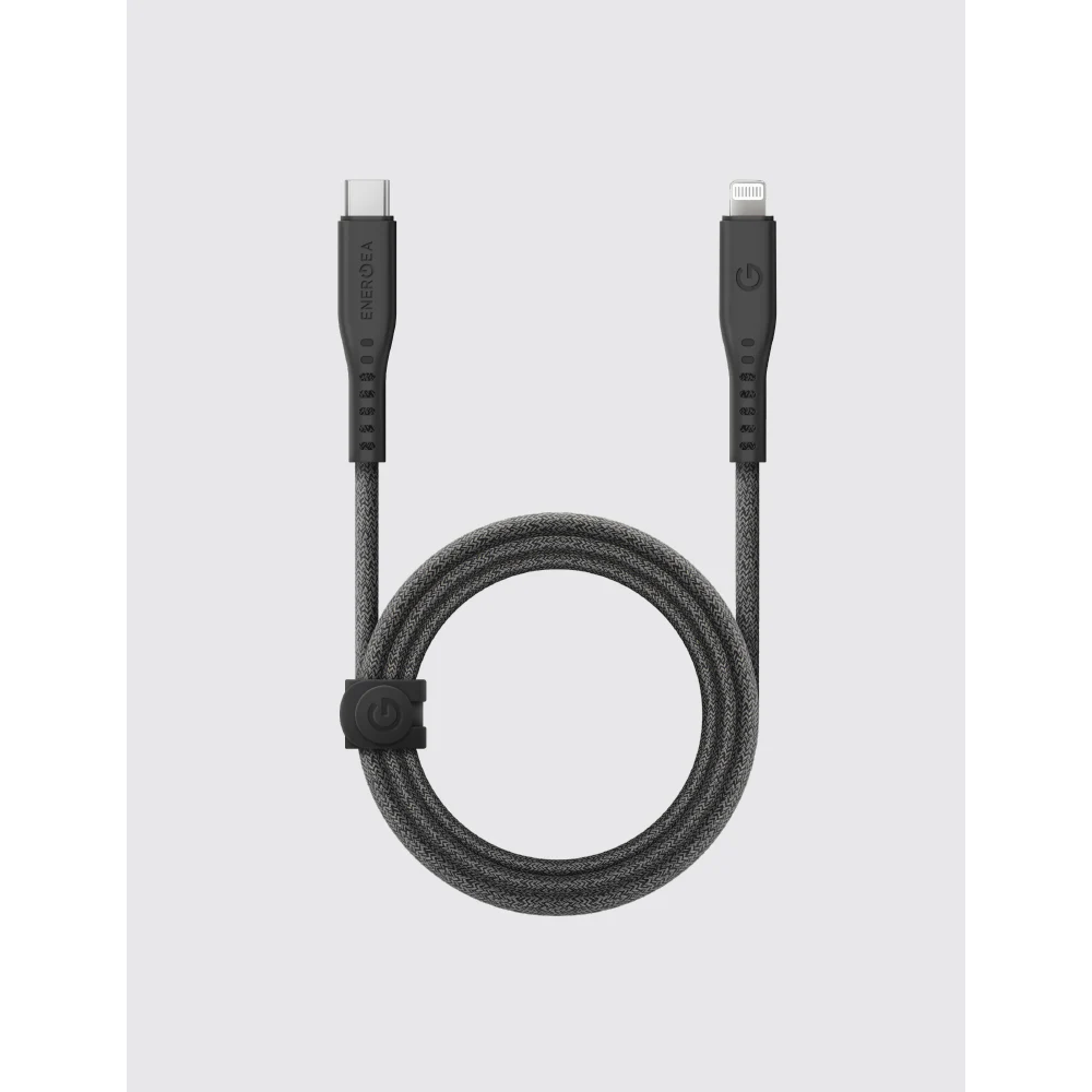 Energea Flow C94 USB-C apa - Lightning apa 2.0 Adat és töltő kábel 1.5m - Fekete (CBL-FLCL-BLK150M)