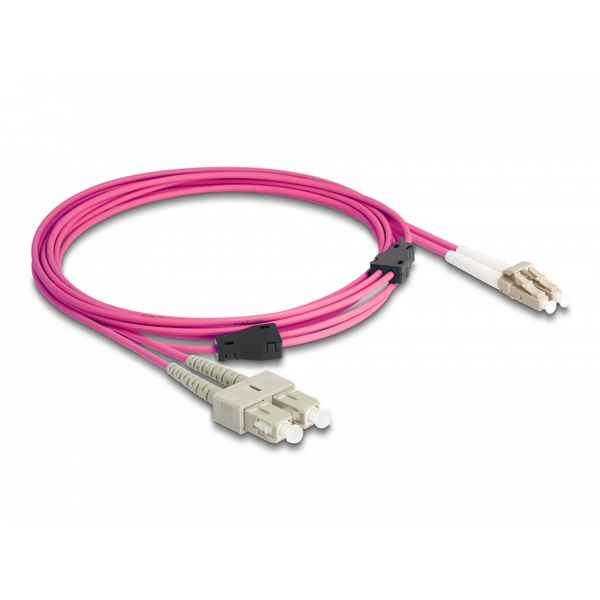Delock Optikai kábel fém megerősítéssel LC Duplex - SC Duplex Multi-mód OM4 2 m (87917)