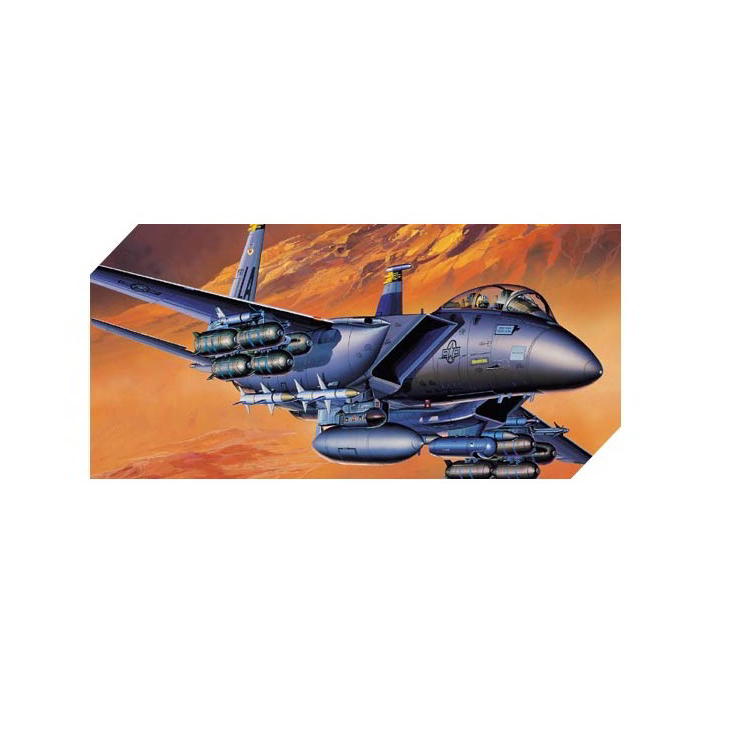 Academy F-15E Strike Eagle vadászrepülőgép műanyag modell (1:72) (MA-12478)