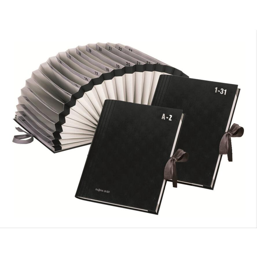Pagna A-Z-ig zárt harmonikás fekete előrendező (24211-04)