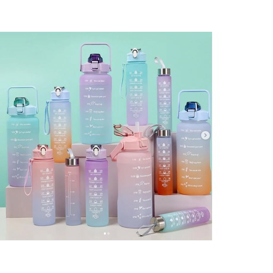 TOO KT-399 Műanyag motivációs kulacs készlet időskálával 2.000ml / 900m / 280ml - Színes (KT-399)