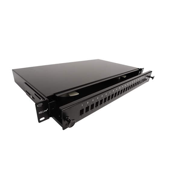 KE-Line RAB-FO-X47-SL Kihúzható patch panel, 1U, 24xSC, LC duplex, E2000 toldó számára (RAB-FO-X47-SL)