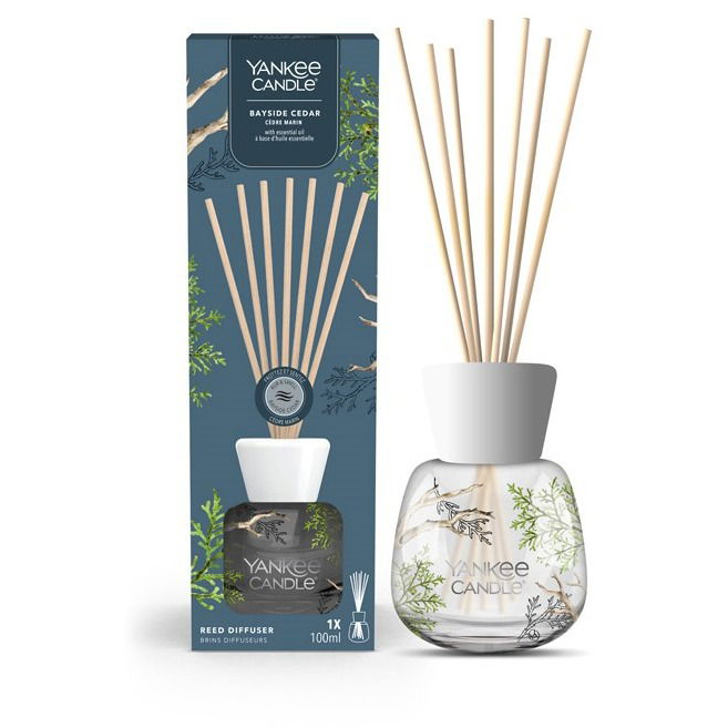 YANKEE CANDLE Signature Bayside Cedar 100 ml (5038581156125)