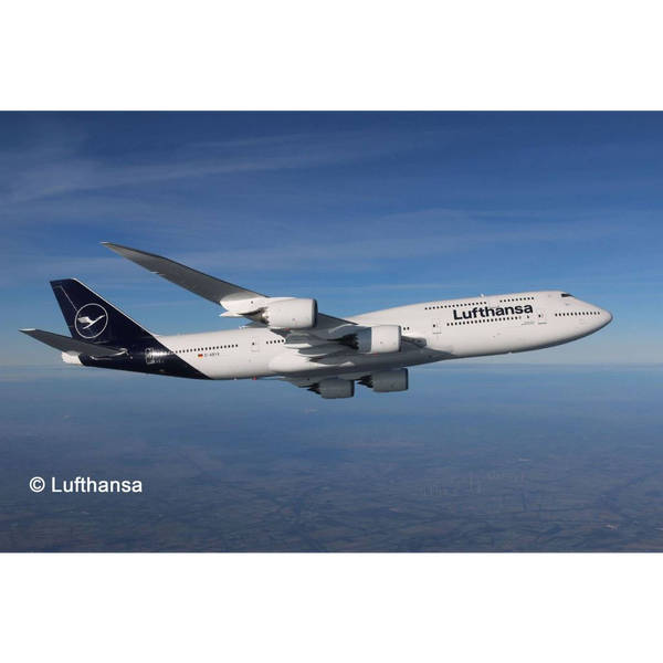 Revell Boeing 747-8 Lufthansa New Livery Repülőmodell építőkészlet 1:144 (03891)