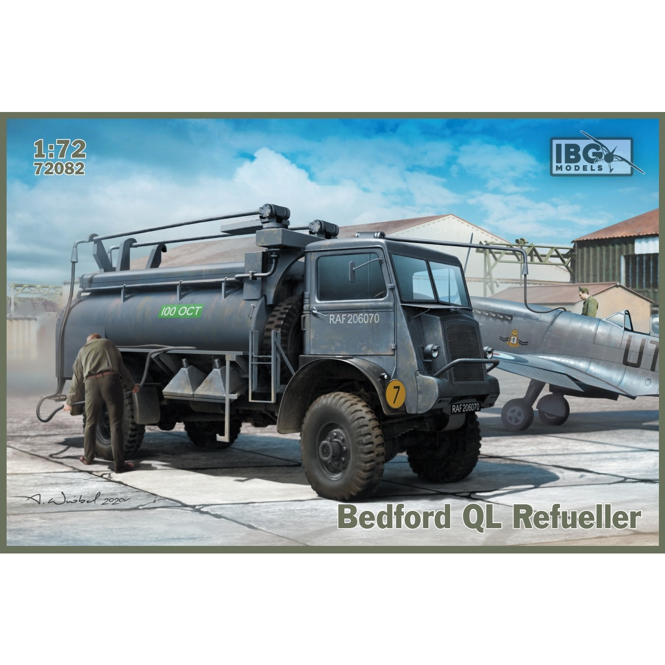 IBG Bedford QL Refueller teherautó műanyag modell (1:72) (72082)