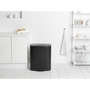 Brabantia Bo Pedal Bin pedálos szelektív hulladékgyűjtő szagmentesen záródó Soft-Close fedél, műanyag tartály, 2x30L - O méret, acél, matt fekete - 211508