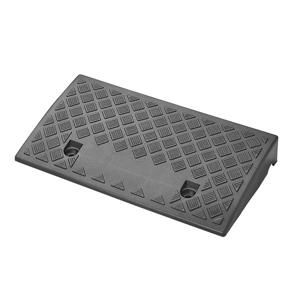 Maxspeed , Műanyag Rámpa Szegélyekhez, 50x26x9cm (56RAMPA)