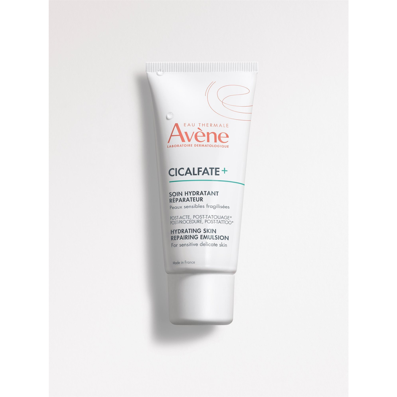 Avene Cicalfate+ Hidratáló és regeneráló emulzió érzékeny és sérülékeny bőrre, 40 ml (3282770148763)