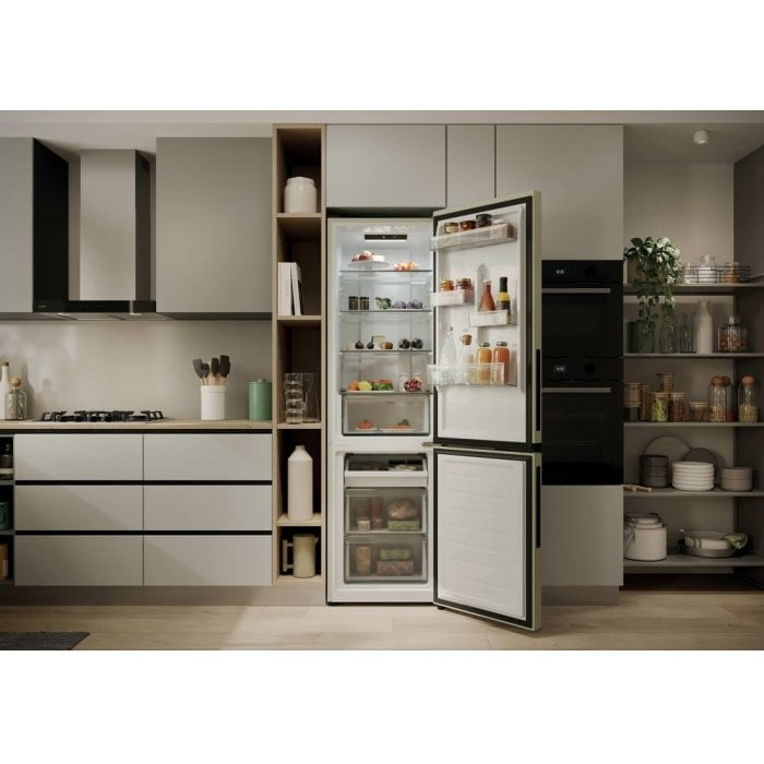 Candy CNCQ2T518EC Szabadonálló 279 L E Krém (34006009)