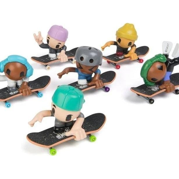 Tech Deck SK8 Crew Series 1 Játékfigura gördeszkával